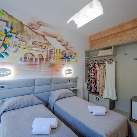 Casanova Oda ve Kahvaltı 4*