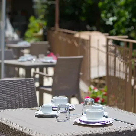 Casanova أَجيرولا