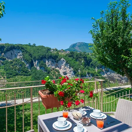 فندق مبيت وإفطار Casanova 4*