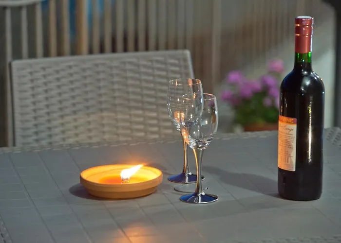 ベッド・アンド・ブレックファスト Casanova アジェーロラ